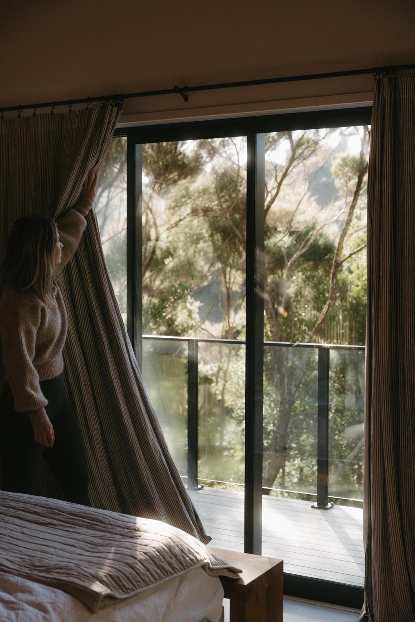 Treehouse Hideaway At Rekindle Tree Houses Opua ภายนอก รูปภาพ